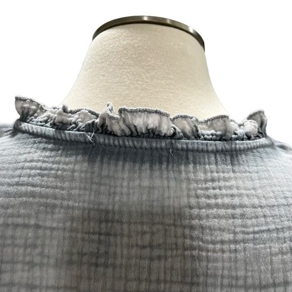Cobblestone Living Women's Gray Button-Down Ruffle Trim Shirt Size M Long Sleeve - Picture 6 of 10